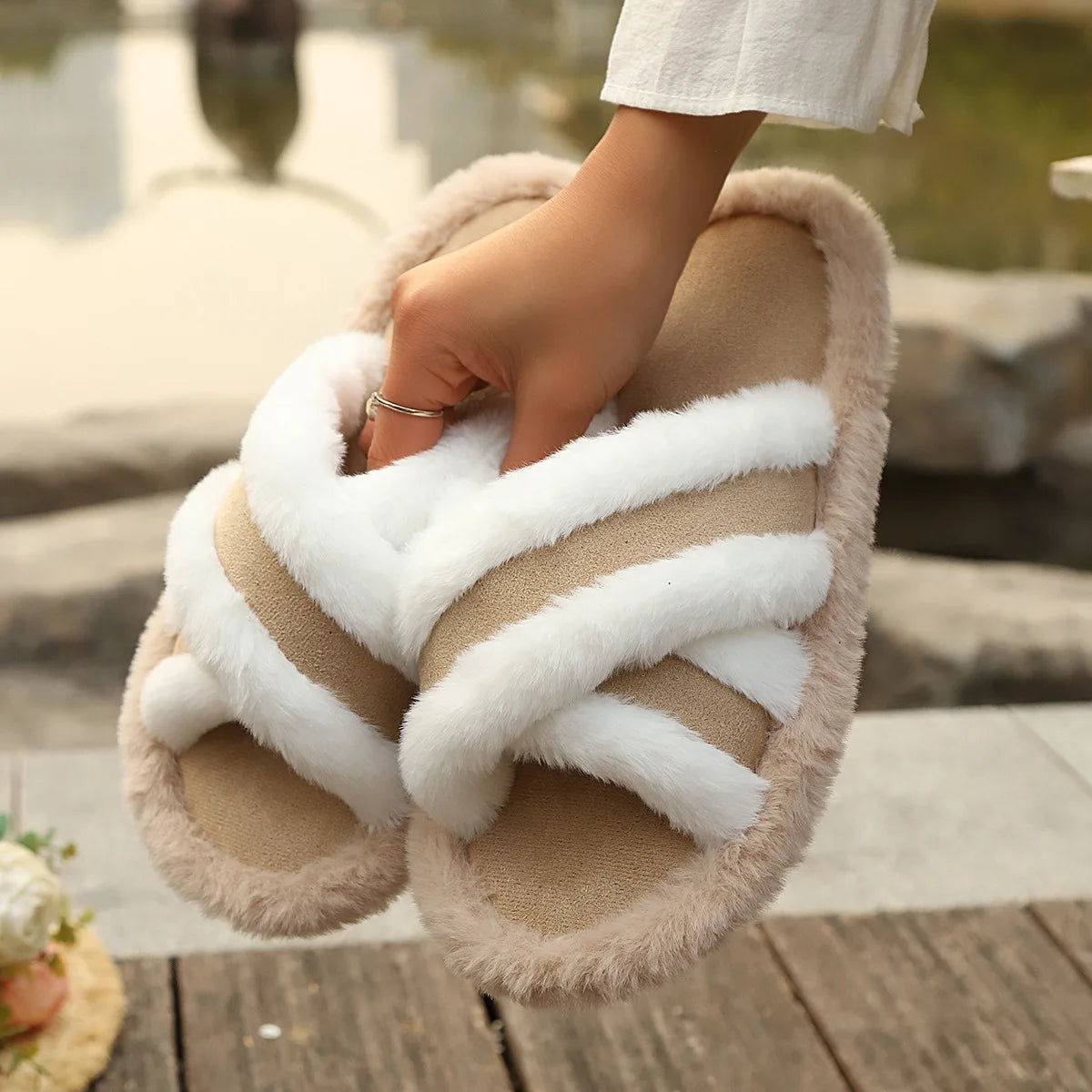 Pantofole Fluffy Furry Comfort™